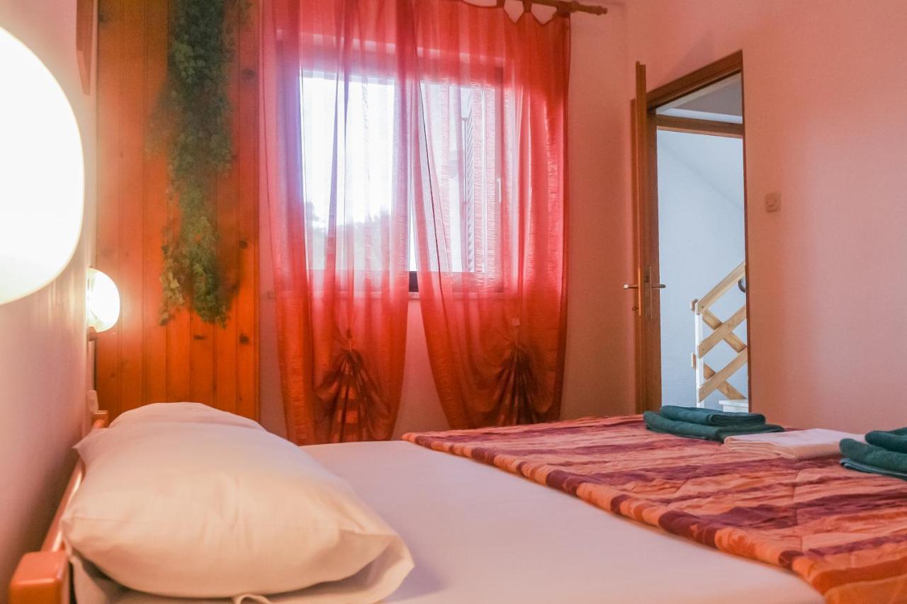 Apartment Suzy Vantacici Dış mekan fotoğraf