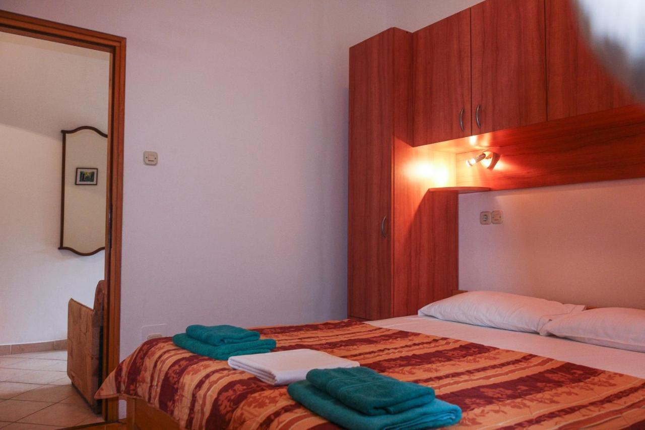 Apartment Suzy Vantacici Dış mekan fotoğraf